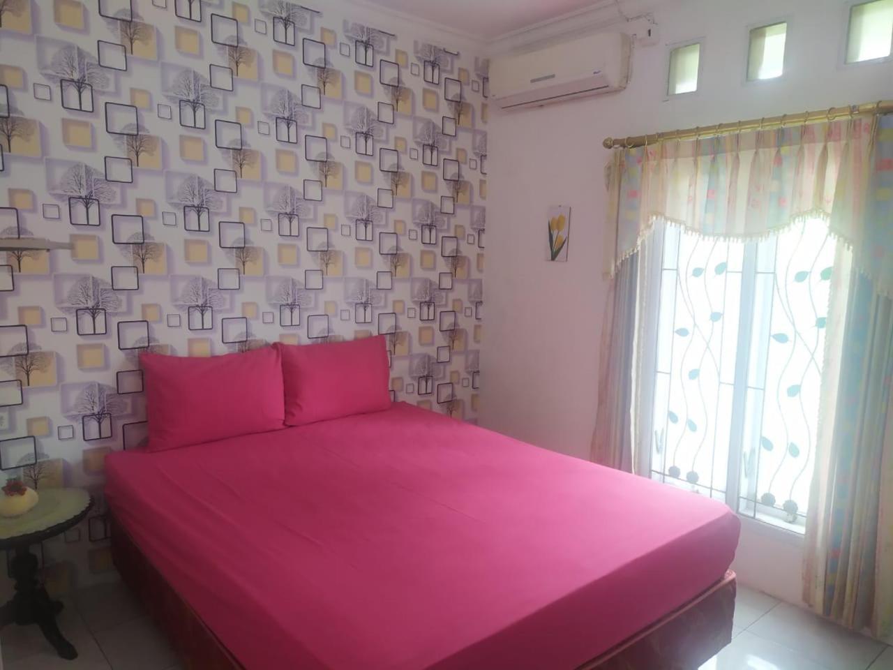 Endah Homestay Syariah Purwokerto Zewnętrze zdjęcie